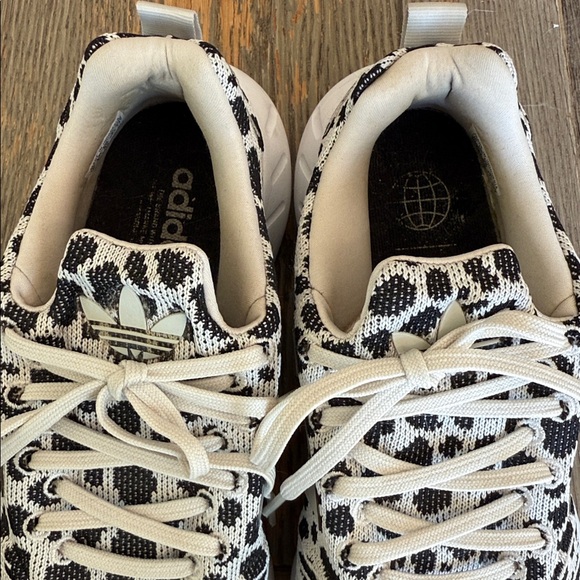 Adidas Women’s Leopard Print Sneakers - Black and White, Size 8, Good Condition - Picture 10 of 10